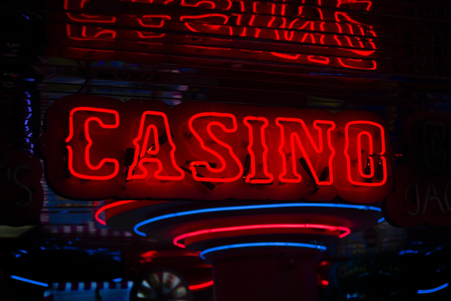 Online Casino Innovations: The Latest Technologies Making Waves in the Gambling Industry