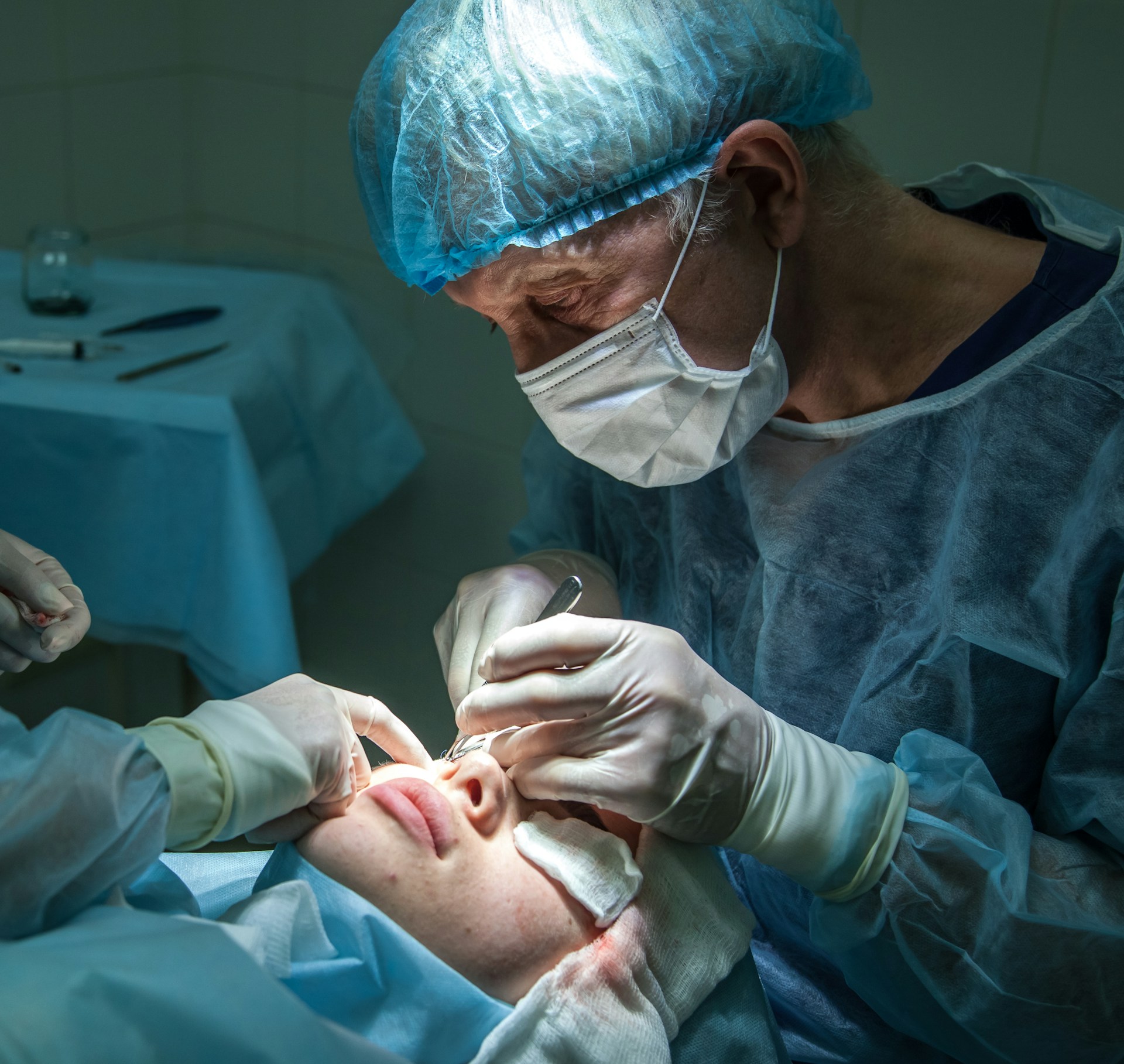 8 Secrets to a Successful Career as a Plastic Surgeon