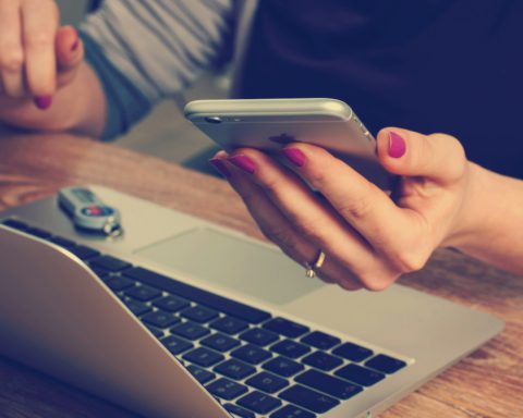 The Evolution of Online Betting: Trends and Innovations Shaping the Future